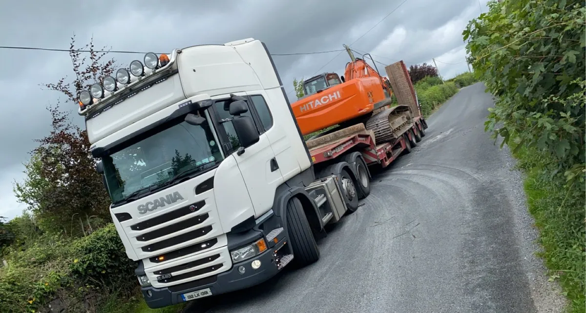 Low Loader and general haulage - Image 2