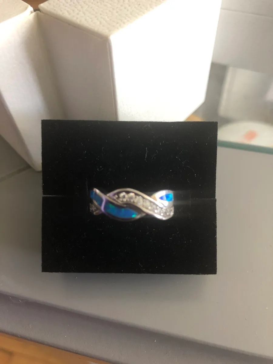 10k ladies ring - Image 1