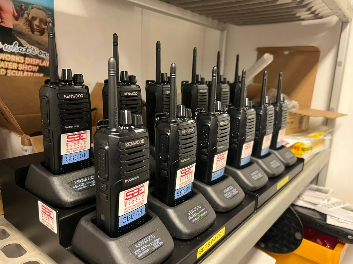 Radio Hire two way radios Walkie talkie - Image 3