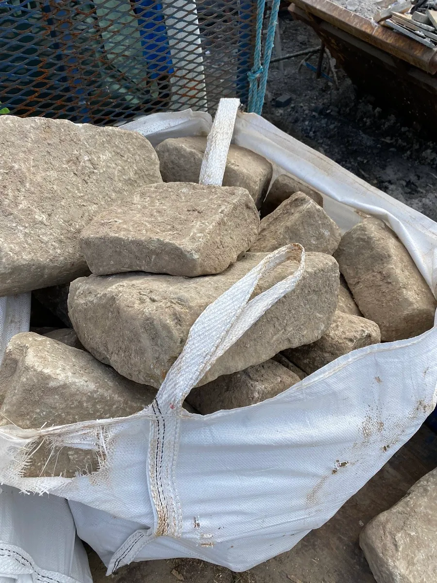 Old Salvage Brown Stone Corners & Random Rubble - Image 3