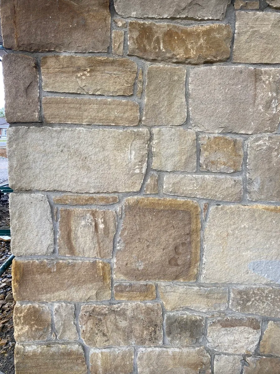 Donegal Cream Sandstone Building Stone - Image 4