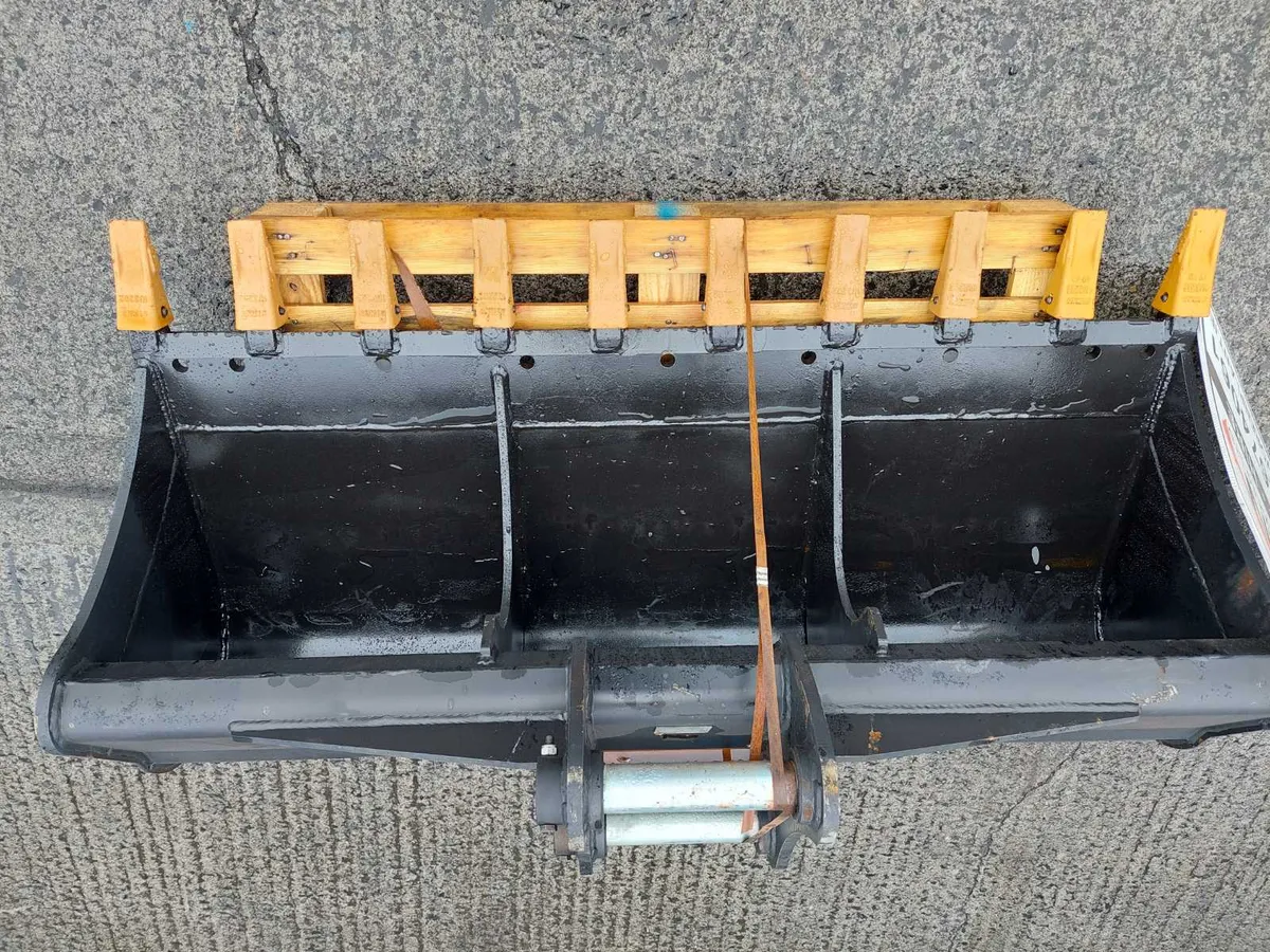 8T Heavy duty ditching bucket with 10 teeth - Image 4
