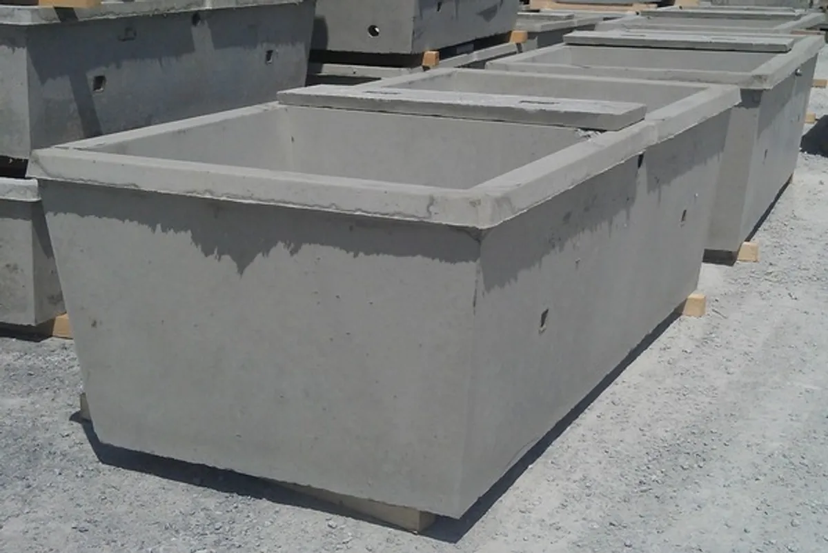 Water Trough - Image 2