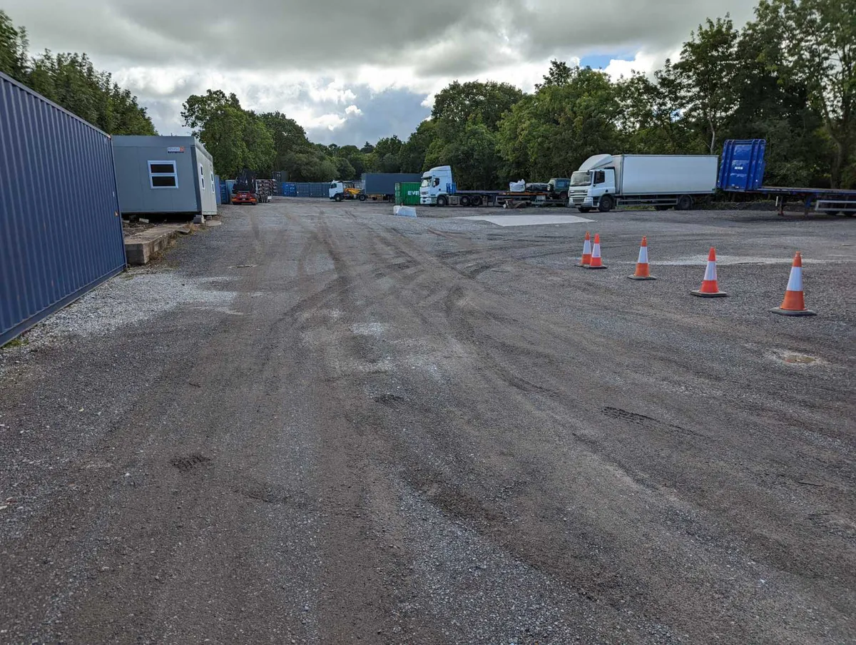 Artic Rigid Truck Trailer Parking Cork - Image 3