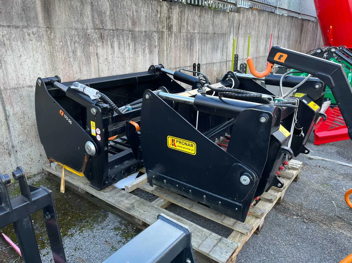 Pronar Tractor shear grabs - Image 1