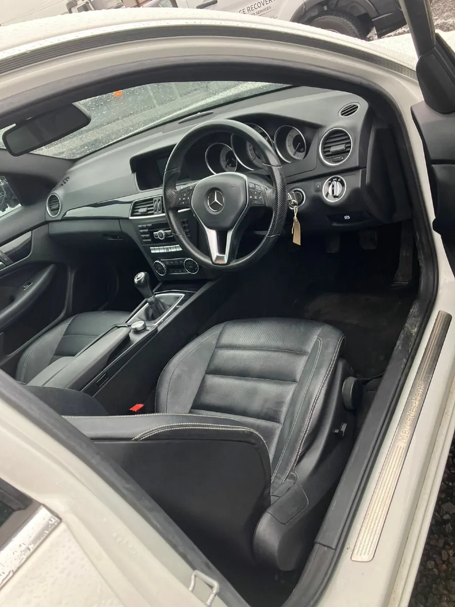 2014 mercedes amg spec for parts - Image 3