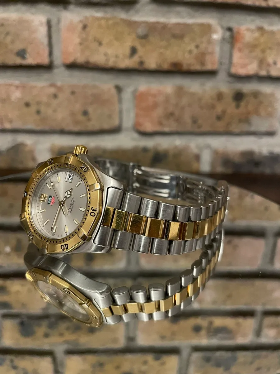 TAG Heuer 2000 Series - Mens Wristwatch - Image 3