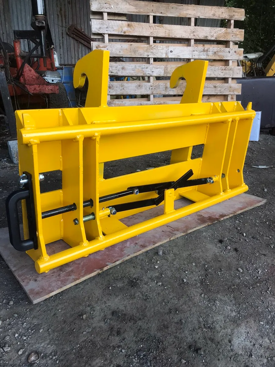 Adaptor euro 8 headstock adapters - Image 1