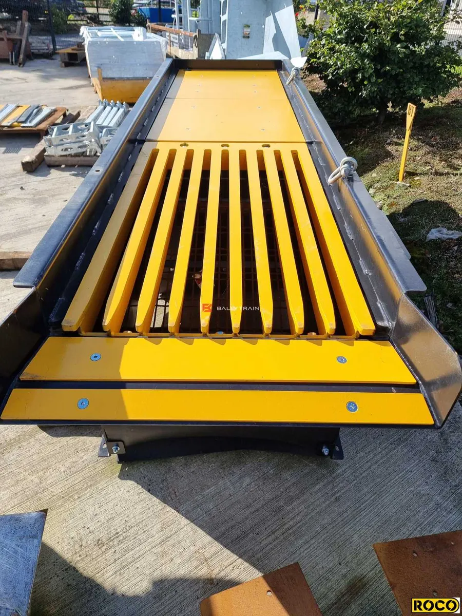 Roco Crusher Vibrating Feeder - Image 1