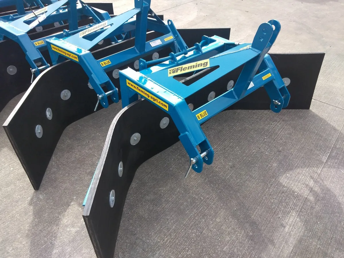 Yard scraper - Image 2