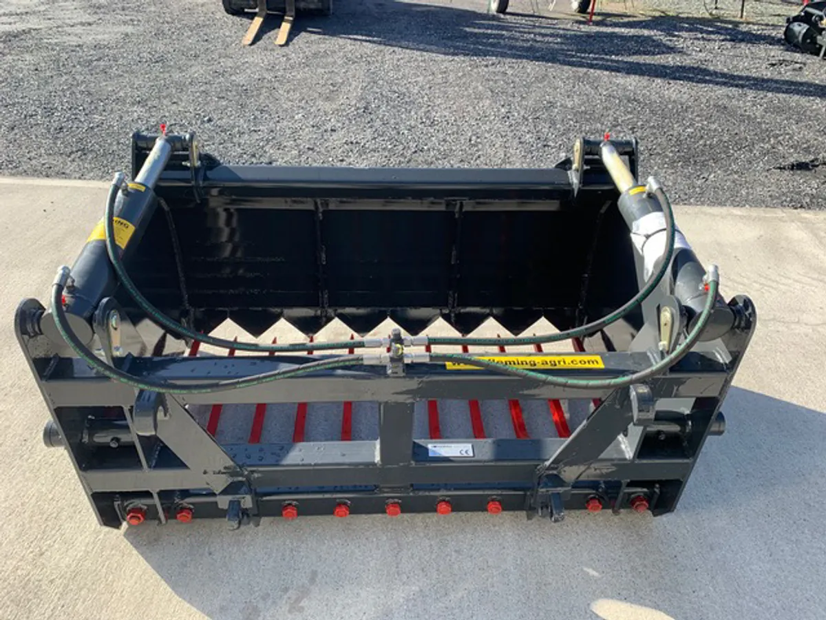 Fleming shear grabs - Image 3