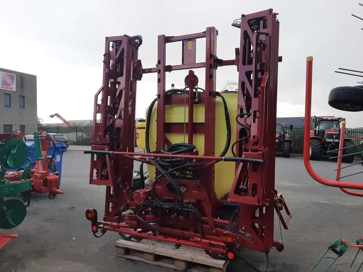 Hardi Master  15 metre sprayer - Image 4