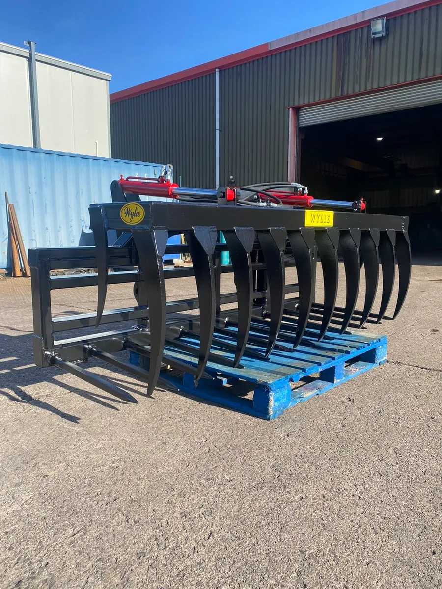 Silage grab muck grab silage wylie new - Image 1