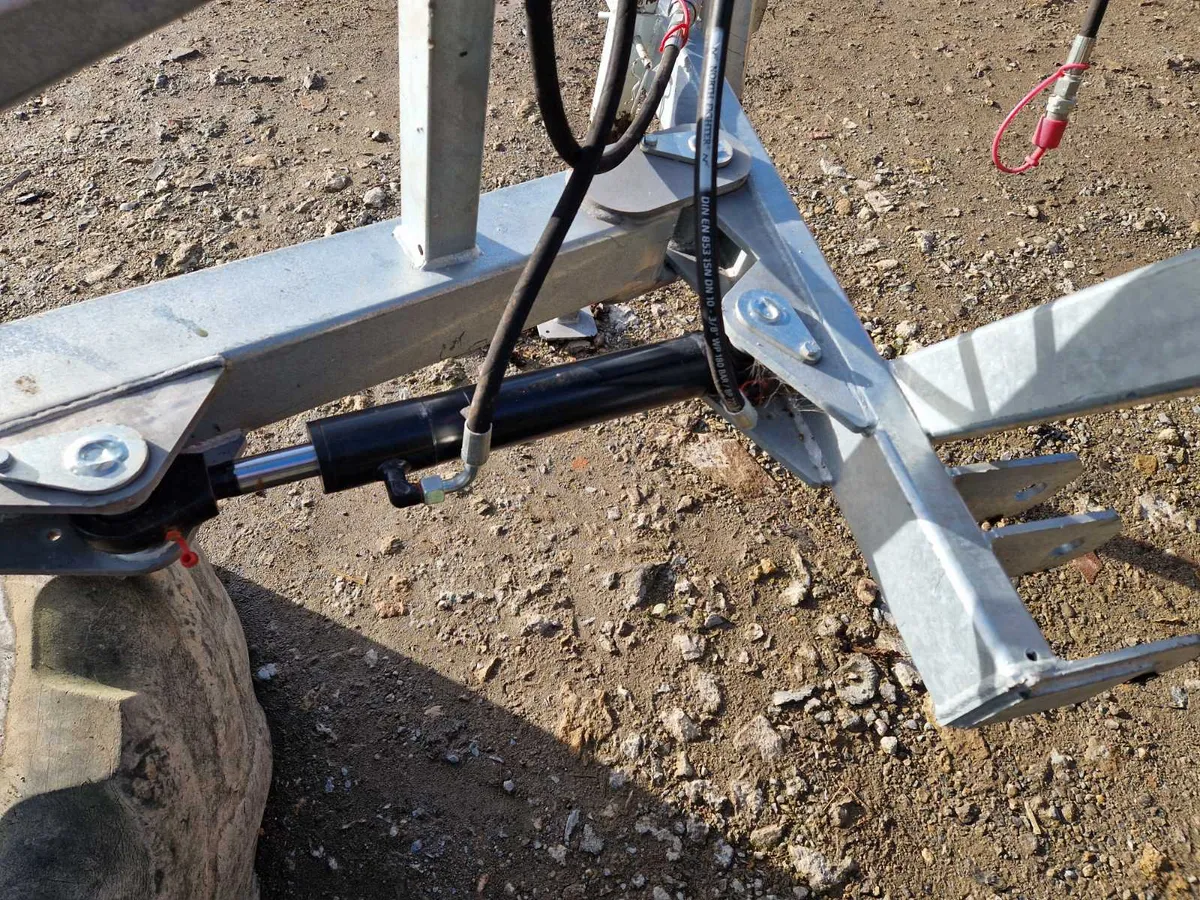 Silage pusher - Image 3