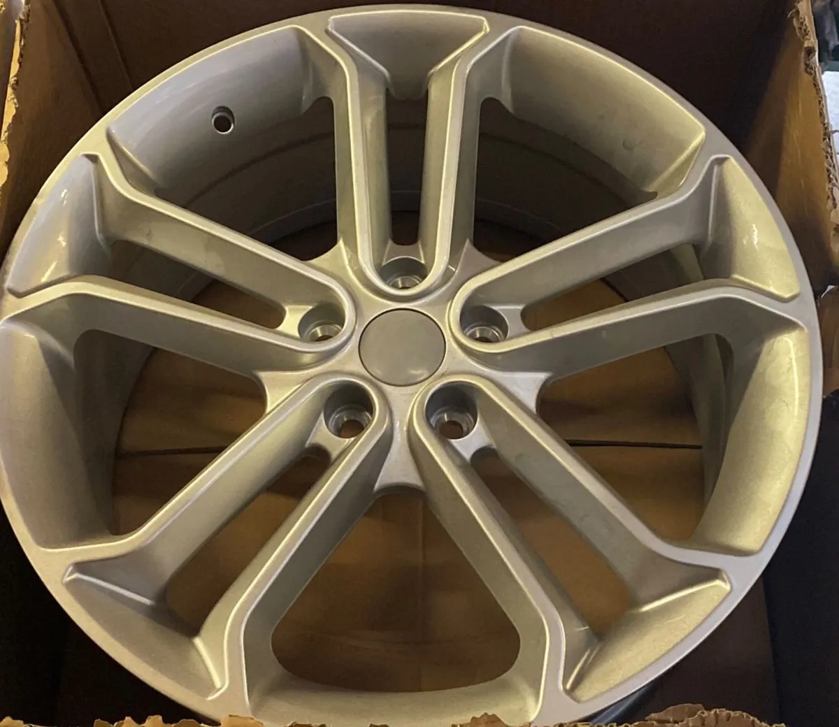 •• FK SALE•• 18” Ford st silver & tyres