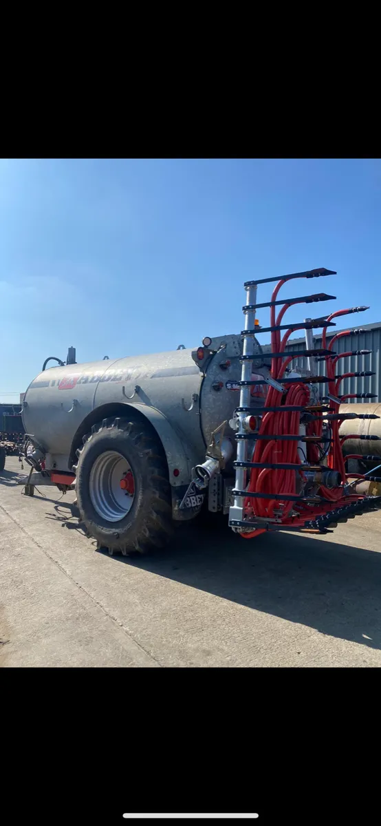 Retro fit trailing shoe - Image 4