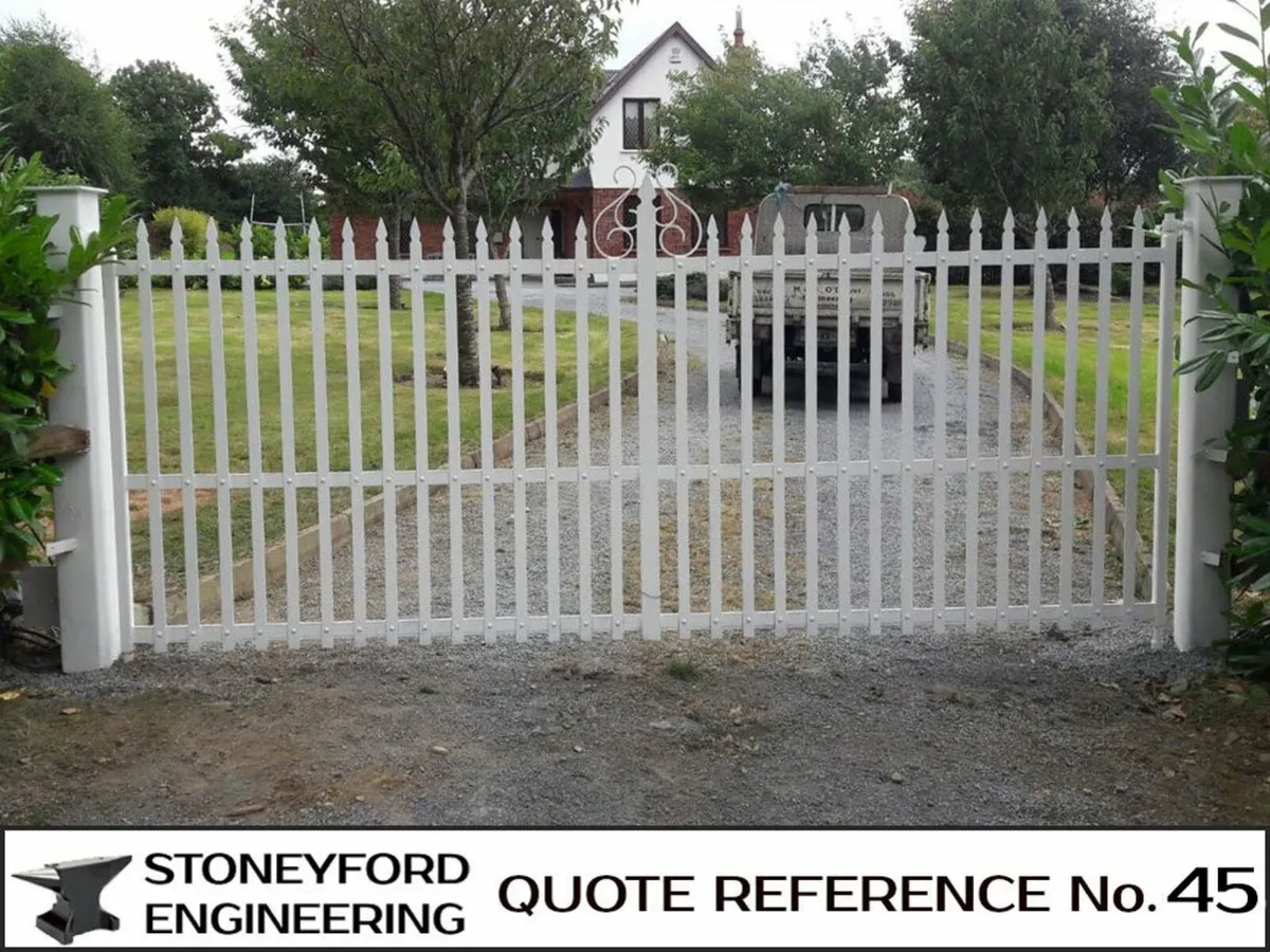 Traditional riveted entrance gates - Image 2