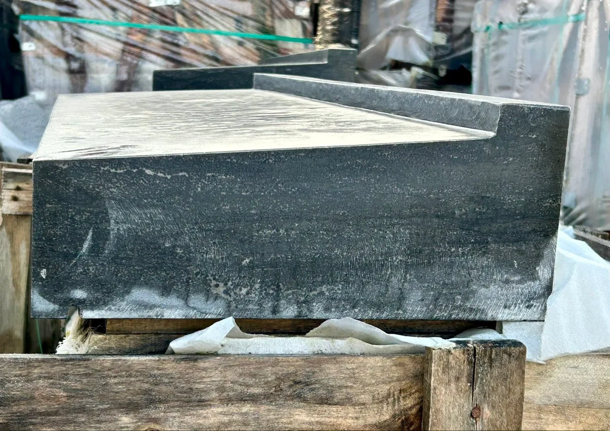 Blue / Black Limestone Sills - Image 2
