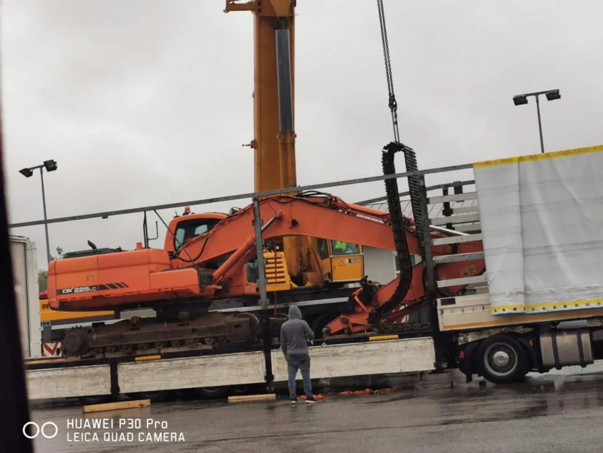 Doosan dx225 300  up to 2018 - Image 3