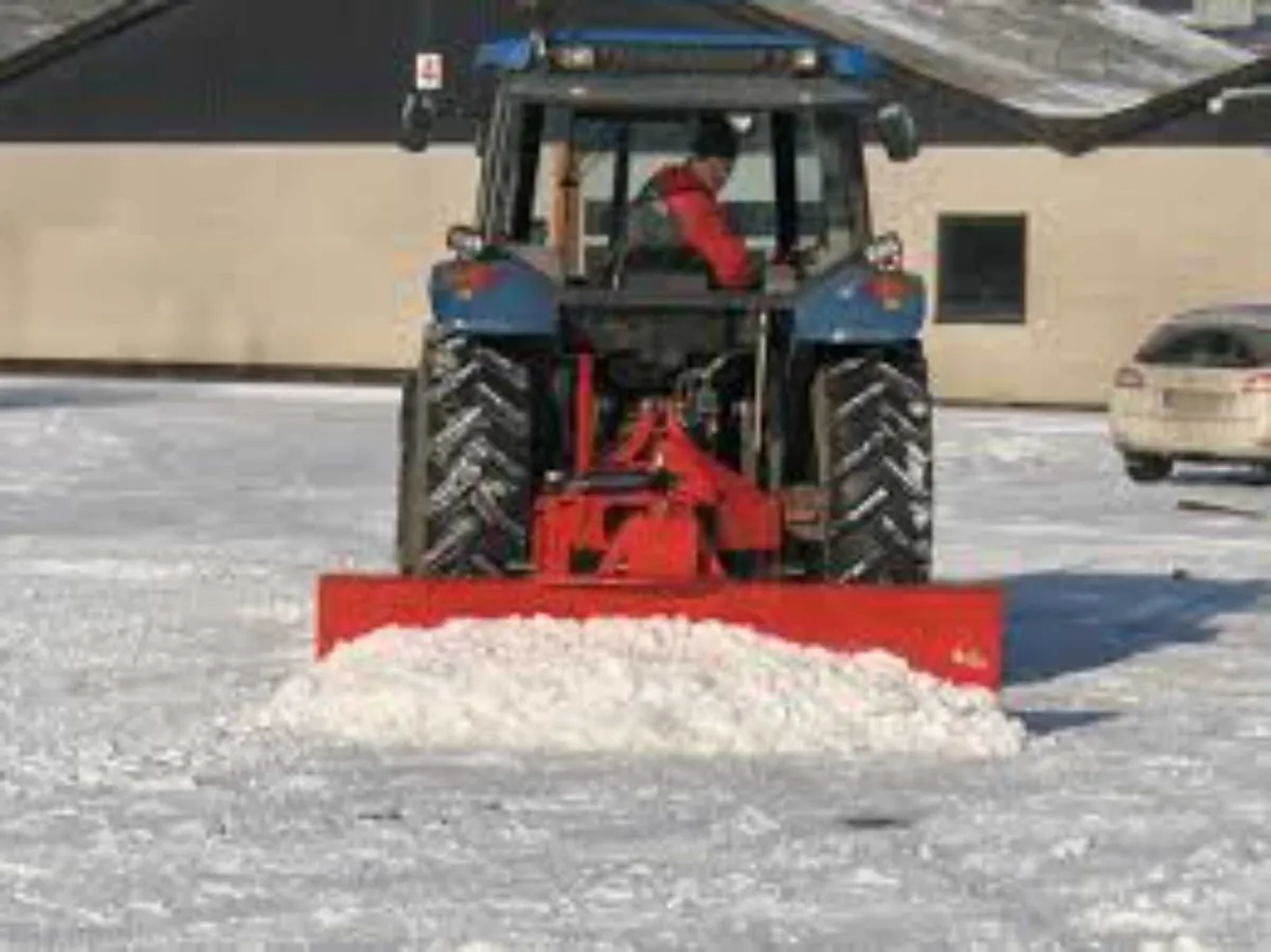 Fransgard Road Grader - Image 1