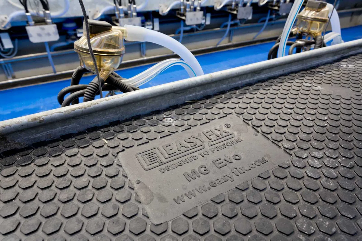 High Grip Rubber Flooring by EASYFIX - Image 3