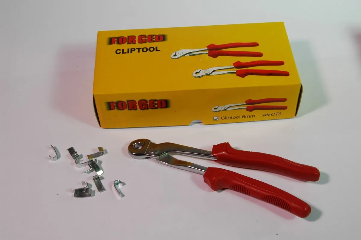 Fencing Tools, Clips, Aviary Wire & Chicken Wire - Image 1