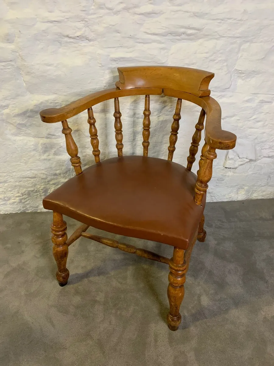 Large Victorian beech armchair. - Image 3