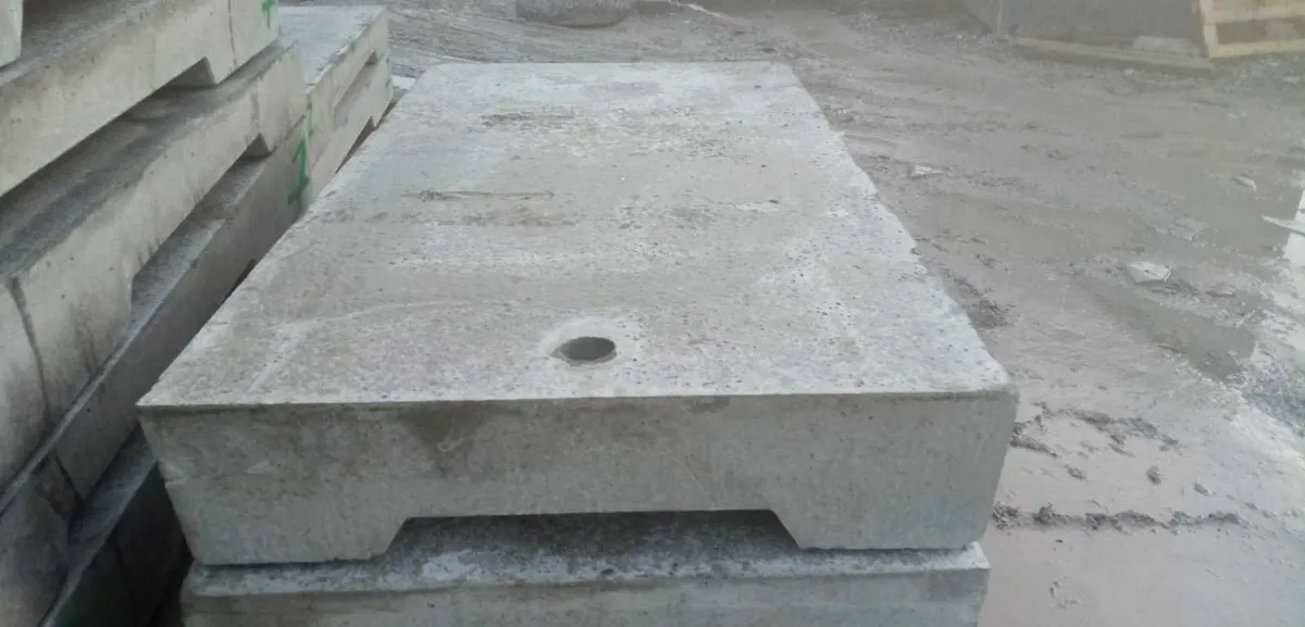 Cubicle Beds / bases  - 6ft 6 in to 8ft  Long - Image 3