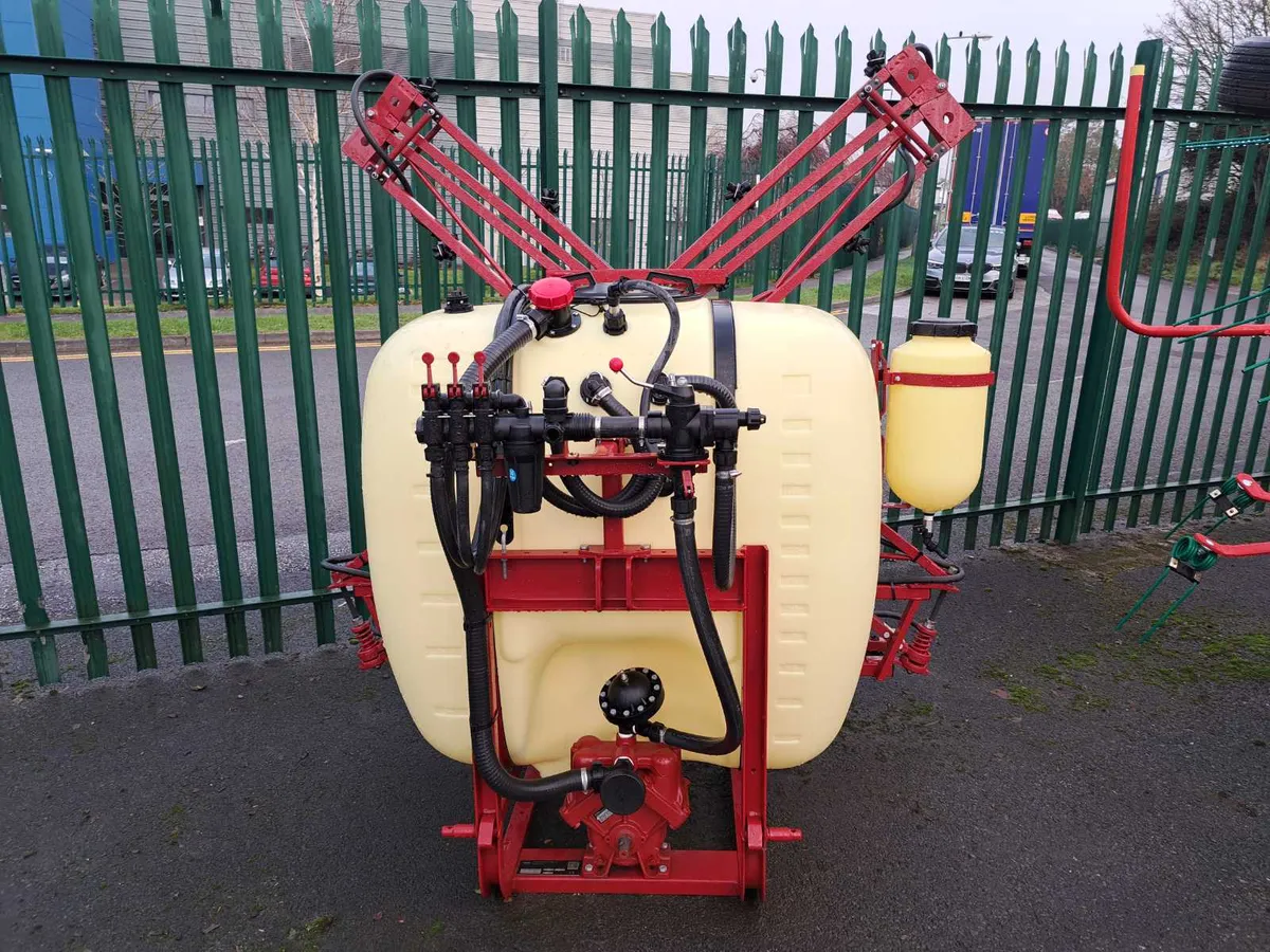 Hardi NK sprayer - Image 1