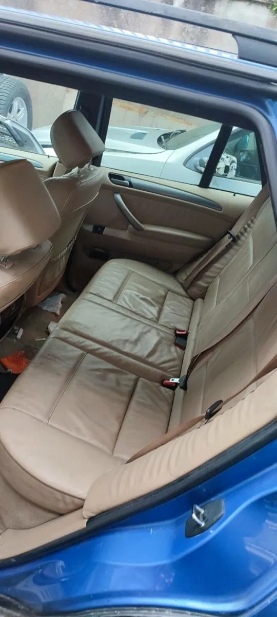 Bmw X5 Breaking - Image 4