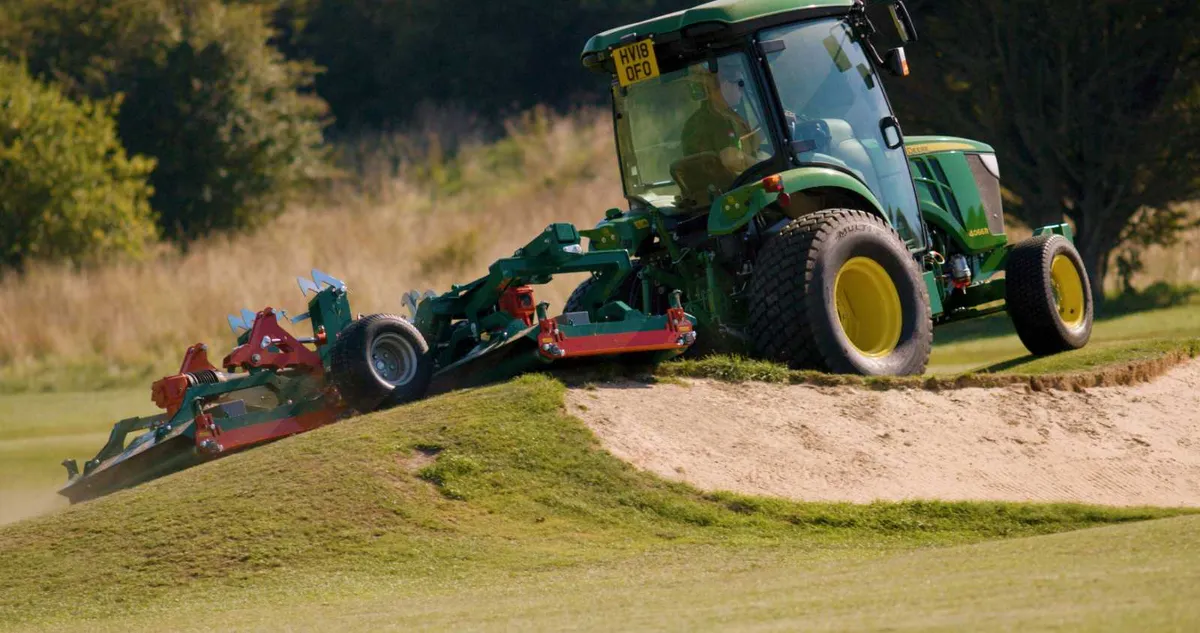 *EX DEMO***Wessex Proline CRX-320 Golf Rough Mower - Image 1