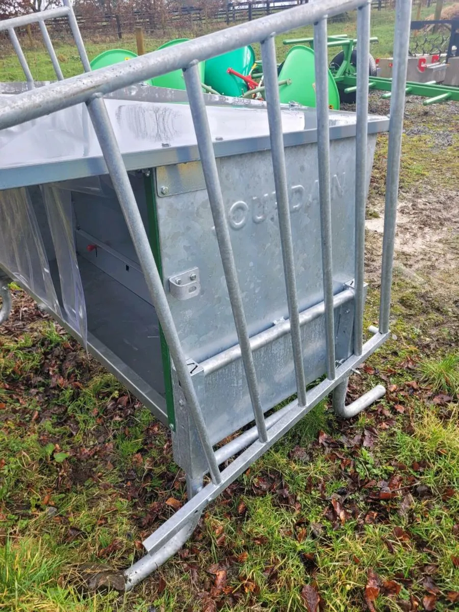 Jourdain Creep Feeder - Image 1