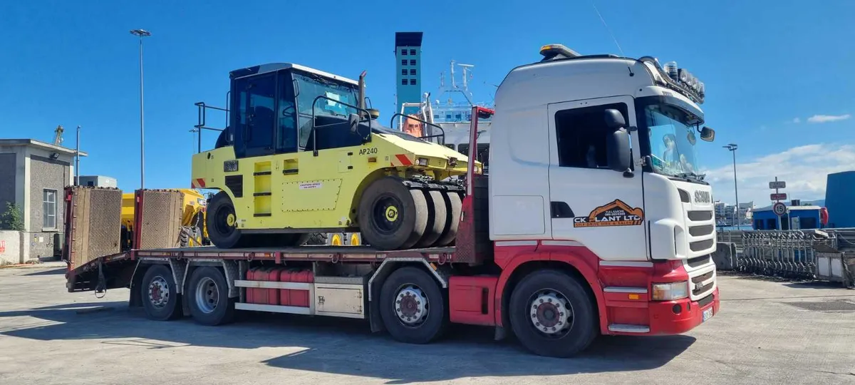 Self Drive Hire Rollers - Image 2