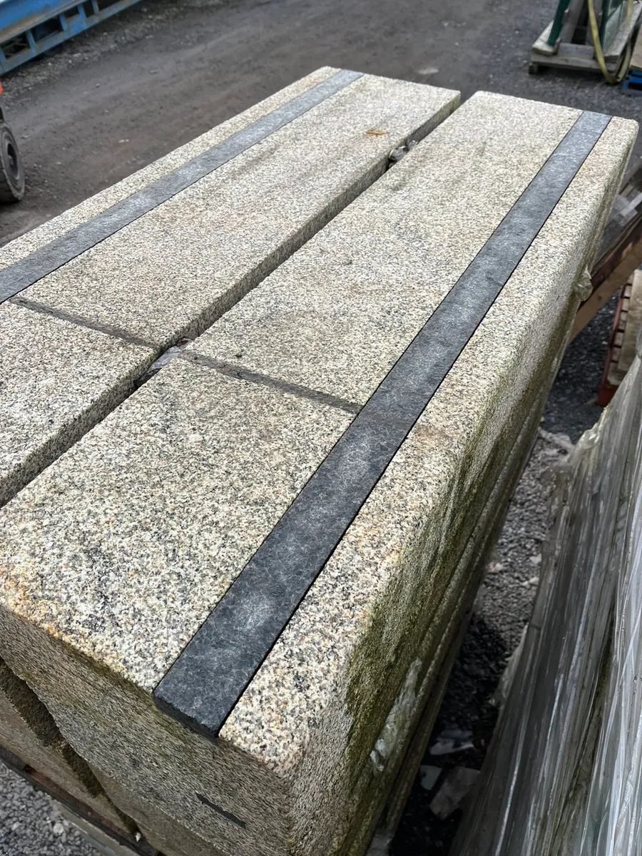 Granite Steps Solid - Image 3