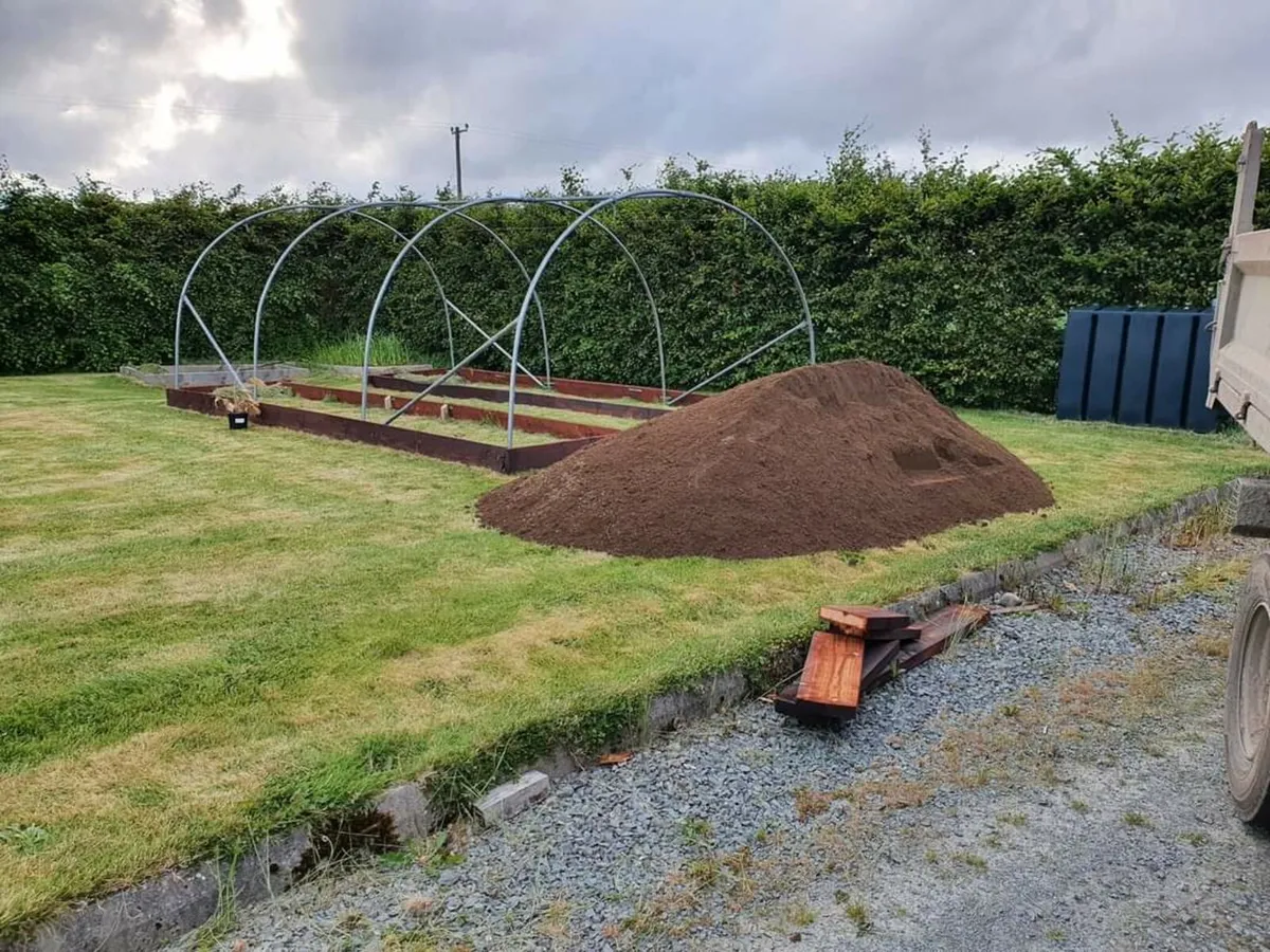 Screened Topsoil For Sale - Image 2