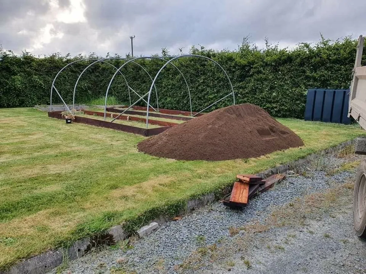 Screened Topsoil For Sale - Image 3