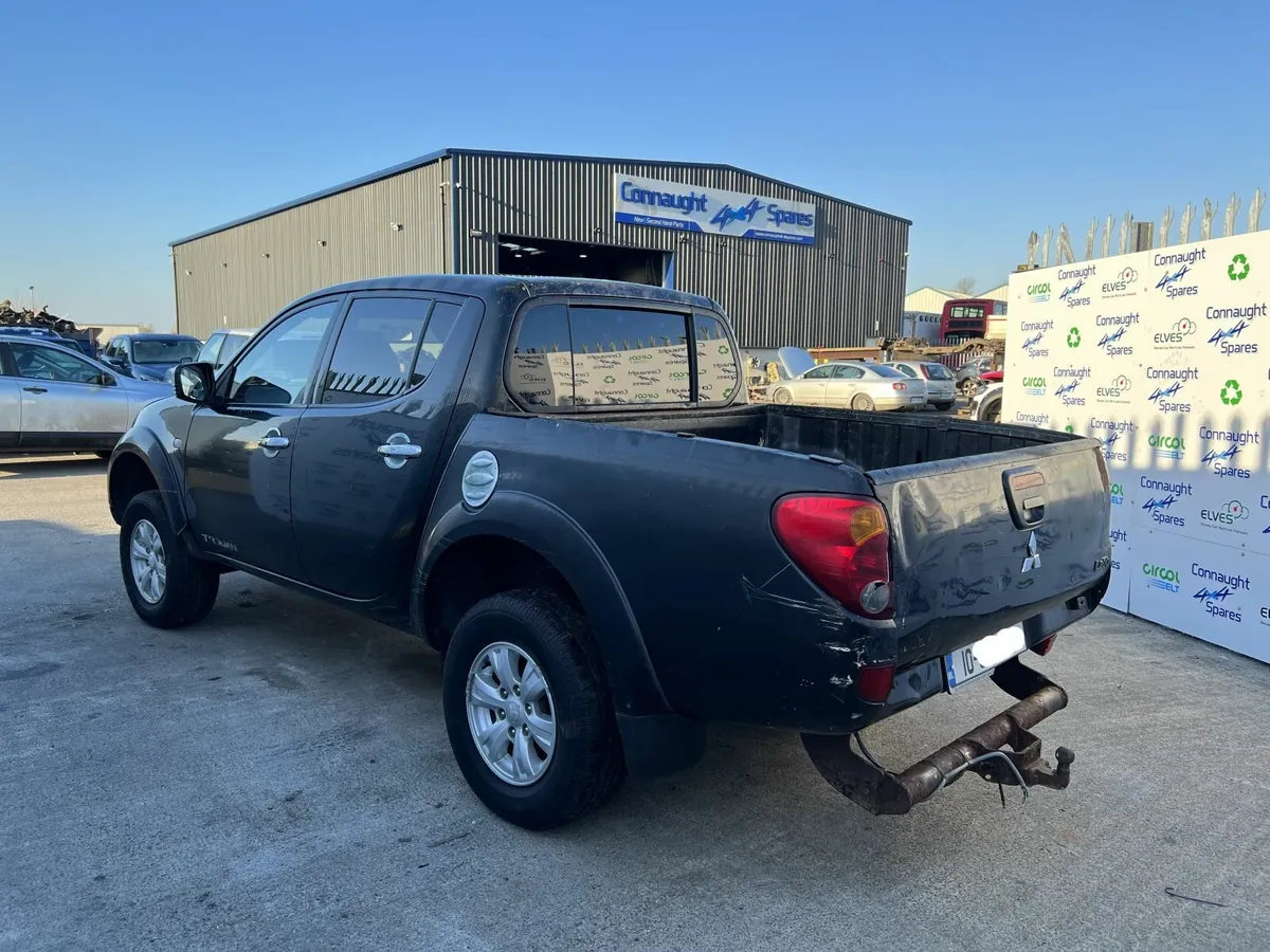 2010 MITSUBISHI L200 JUST IN FOR BREAKING - Image 3