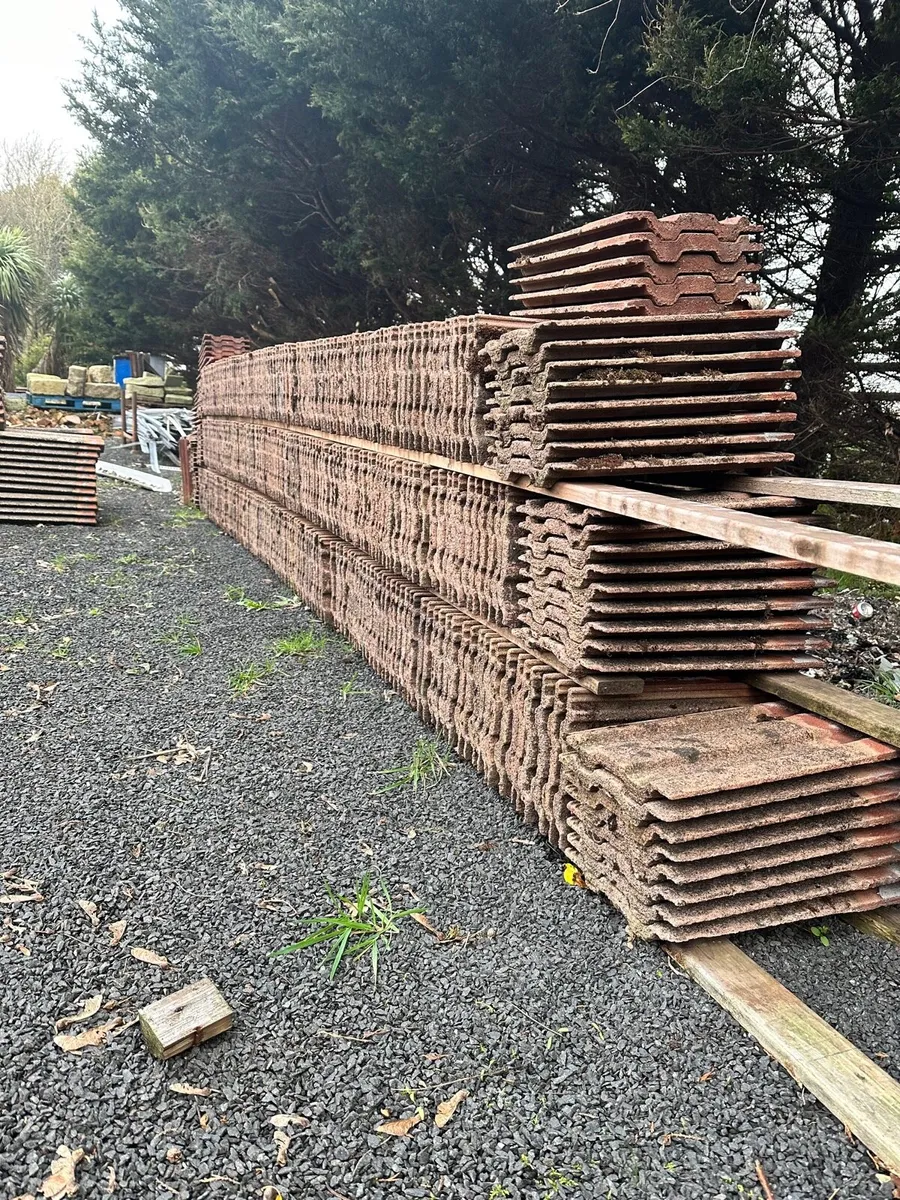 Reclaimed concrete roofing tiles and ridges - Image 4
