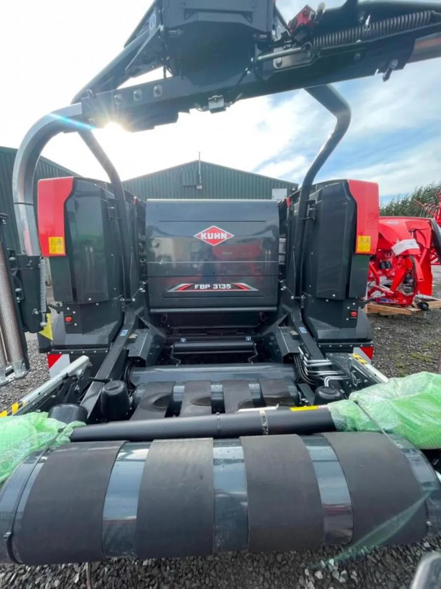 KUHN FBP 3135 INTERLLIWRAP - Image 3