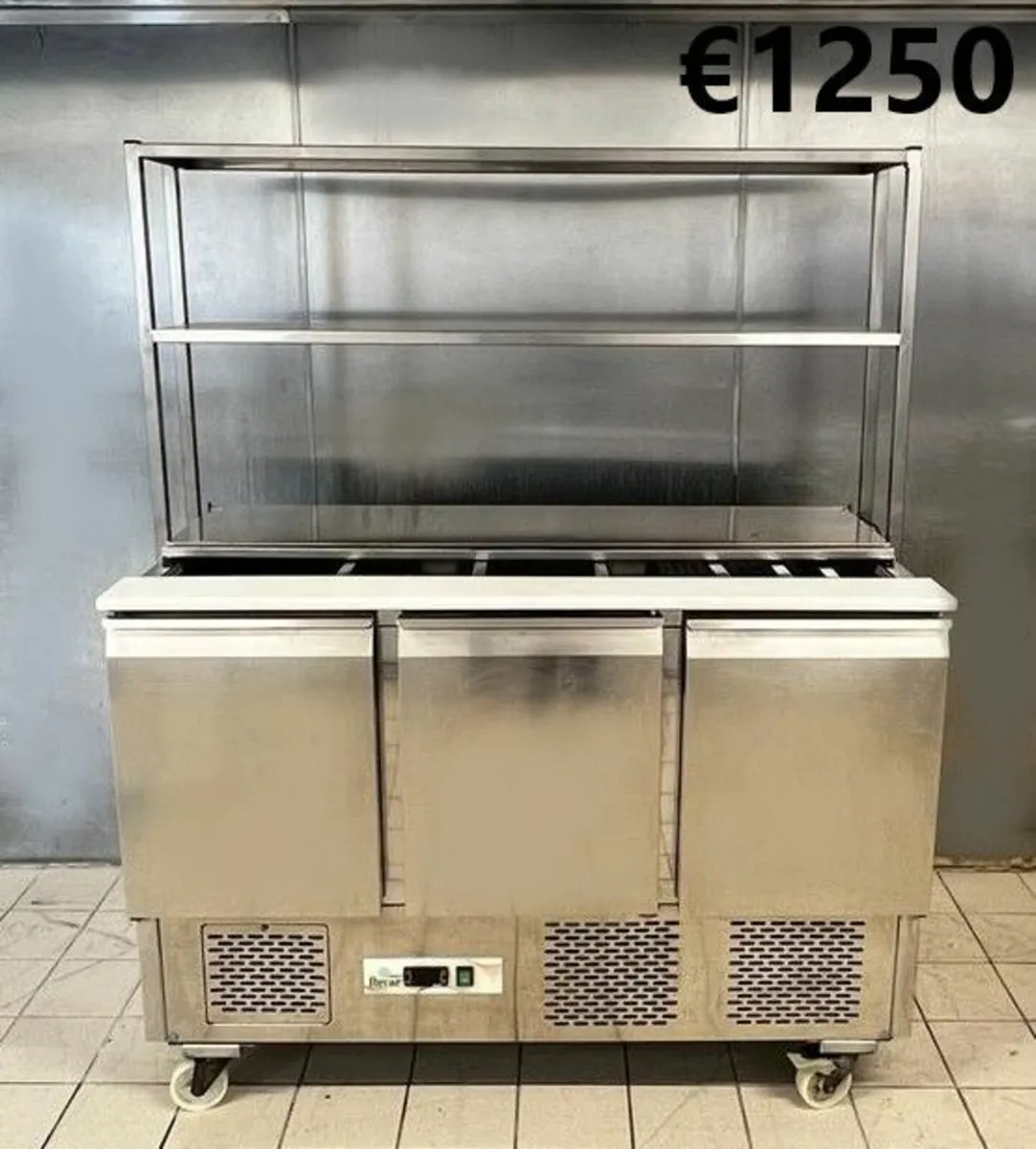 Refrigeration counter & hot counter - Image 1