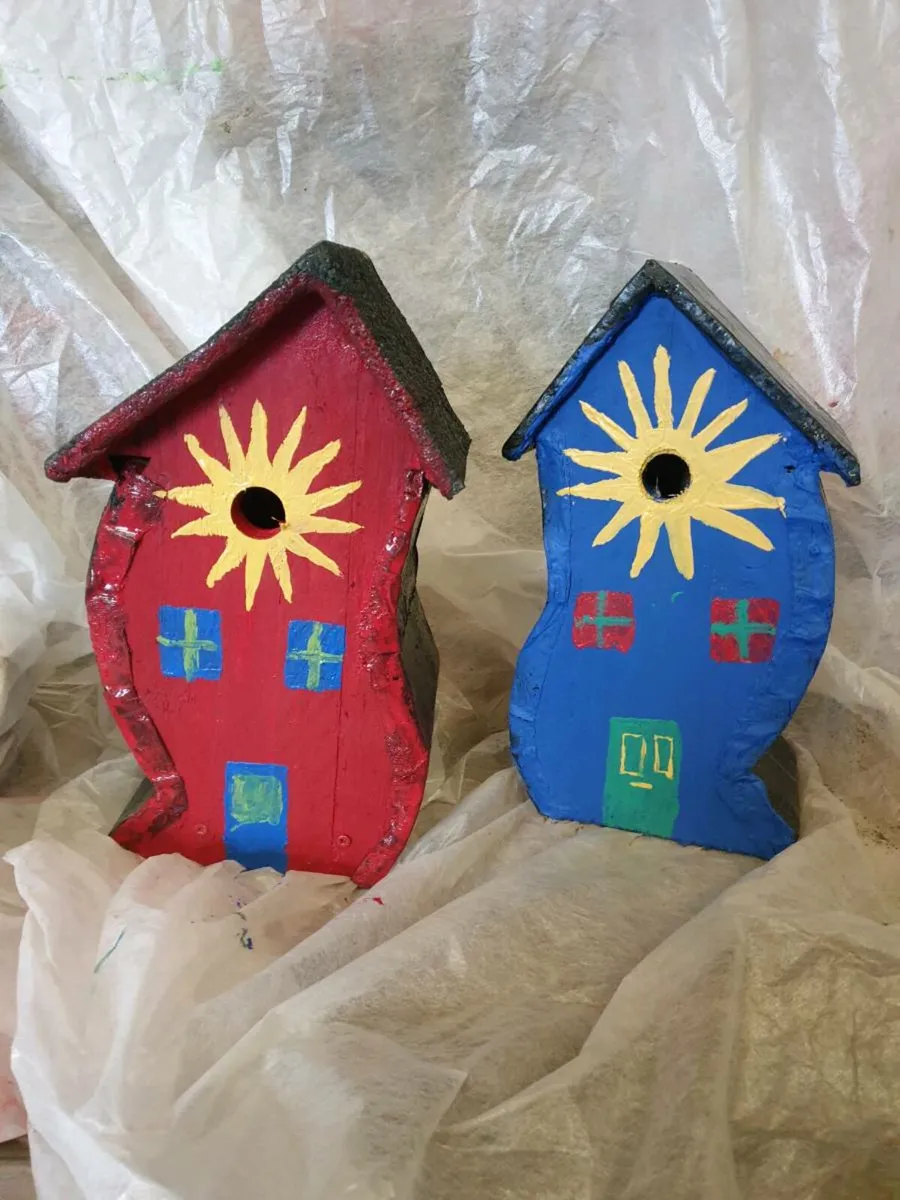 Weatherproof Owl, swift squirrel and bird boxes - Image 4