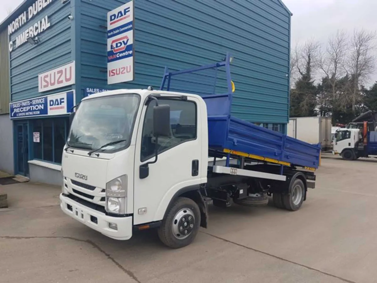 3.5ton to 12 ton trucks for hire - Image 1