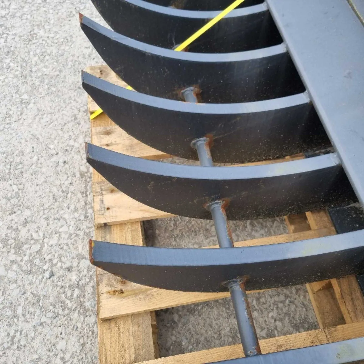 20t ton Digger HD stone rakes - Image 3