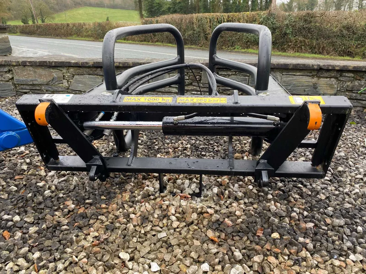 Quckie UniGrip / Soft Hands with Euro Brackets - Image 4