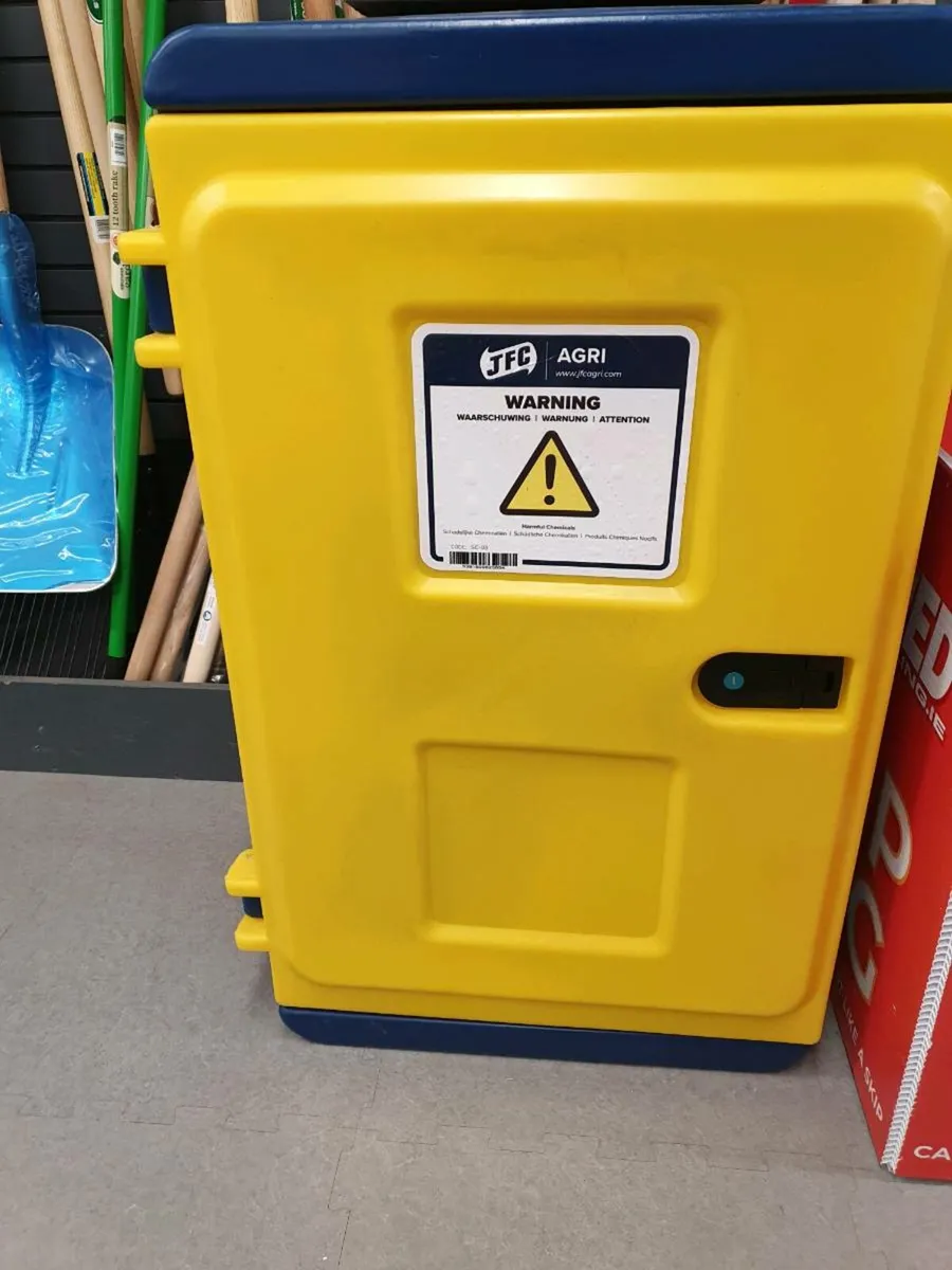 Medicine cabinet  chemical cabinet