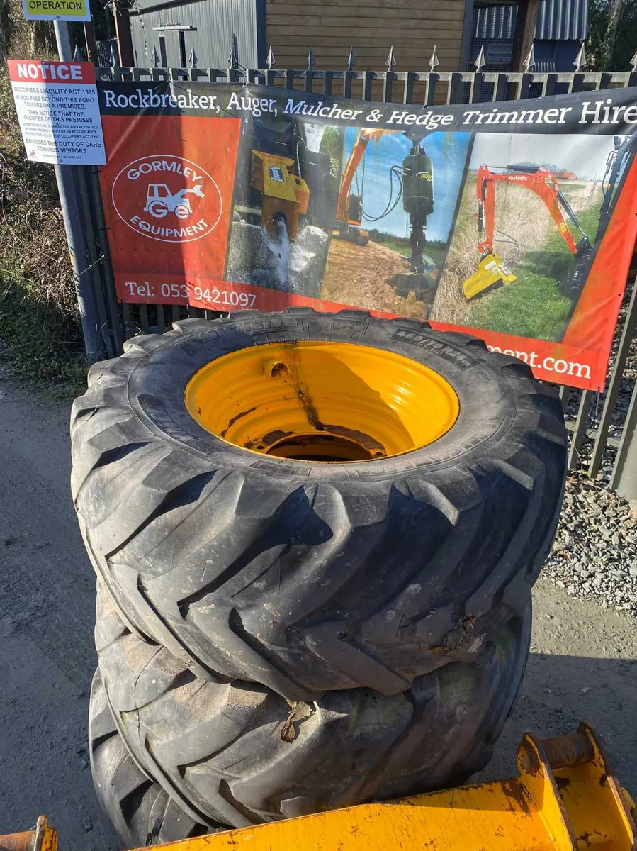 Jcb tm300 tm310 tm320 wheel rims - Image 1