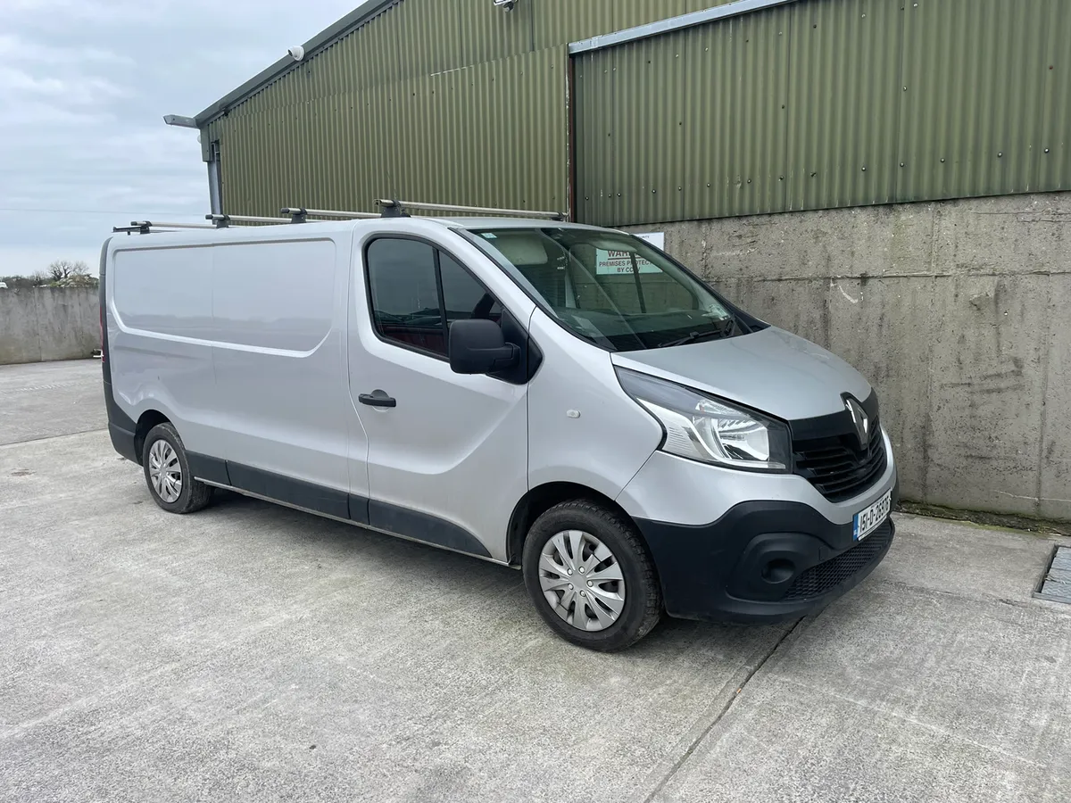 151 Renault traffic 1.6 diesel for dismantling