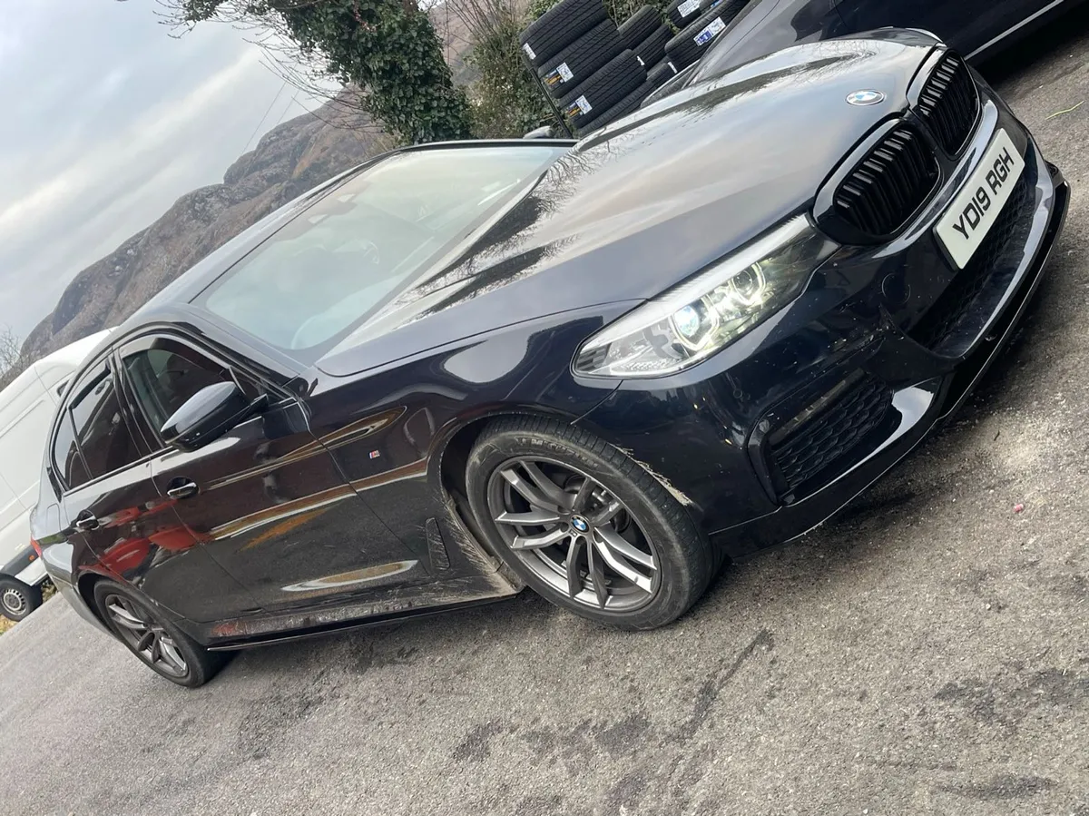 Ultimate tinted wind deflector