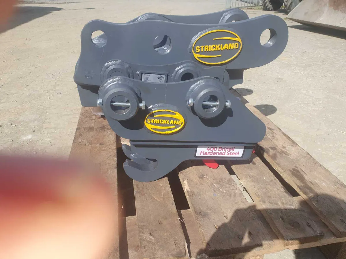 NEW 3  TON  HYD  HITCH - Image 1