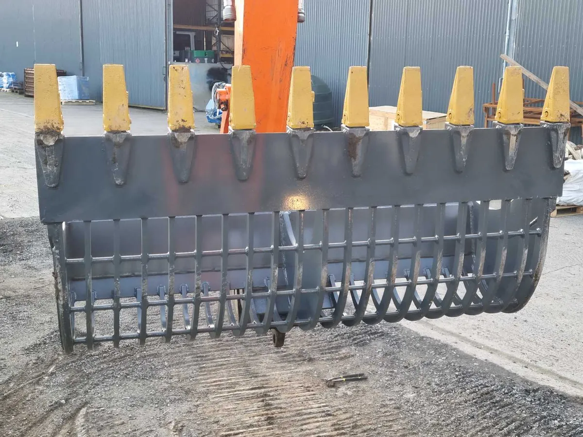 JDE DITCHING RIDDLE RAKES. Designed for land work. - Image 3